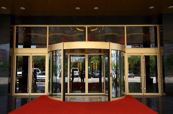ประเทศจีน Luxurious building entrance Automatic curved sliding door Of Aluminium / steel frame โรงงาน